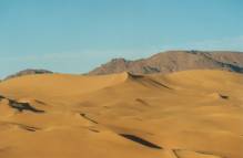 Ar et Tnr / Ar mountains and Tnr desert